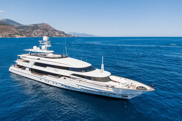 The Wellesley — Luxury Yachts St. Tropez, Saint-Tropez