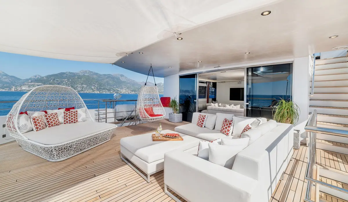 Philip Zepter 50m, master cabin — Luxury Yachts St. Tropez, Saint-Tropez. 50 Metres of Deck Space Toward Cap Taillat