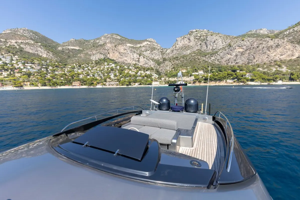Riva 86 Domino, aft deck — Luxury Yachts St. Tropez, Saint-Tropez. Sleek Italian hull for fast Pampelonne beach runs