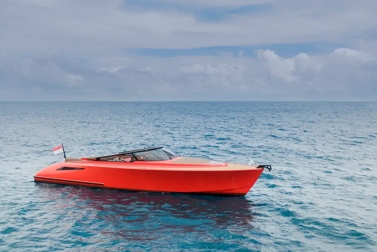 Wajer 55, extérieur — Luxury Yachts St. Tropez, Saint-Tropez. De Pampelonne à Cap Taillat en filant sur l'eau
