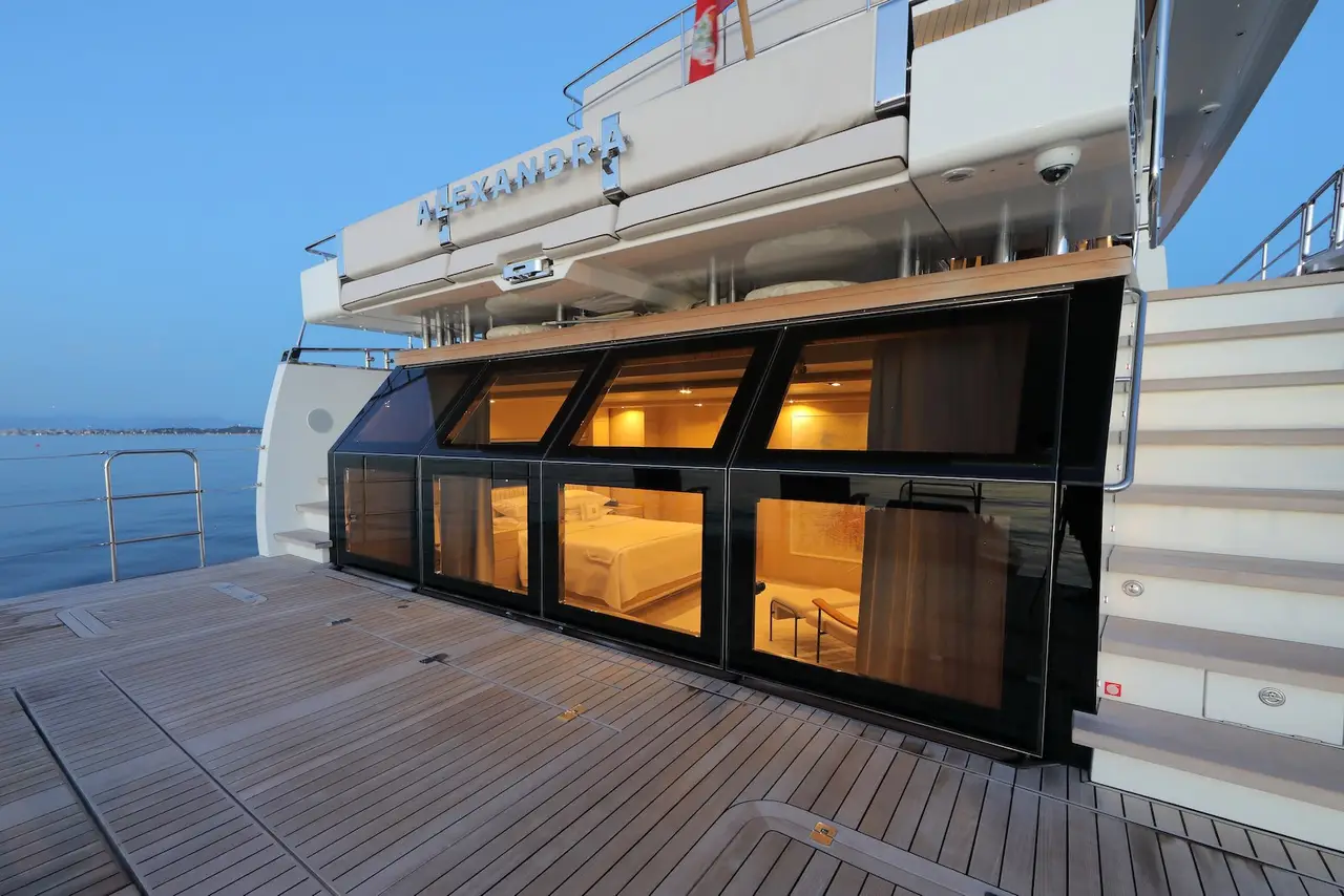 WallyAce 26, extérieur — Luxury Yachts St. Tropez, Saint-Tropez. Ligne racée pour rallier Pampelonne avant midi